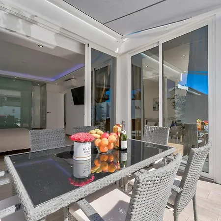 Διαμέρισμα New Bungalow With Private Pool *