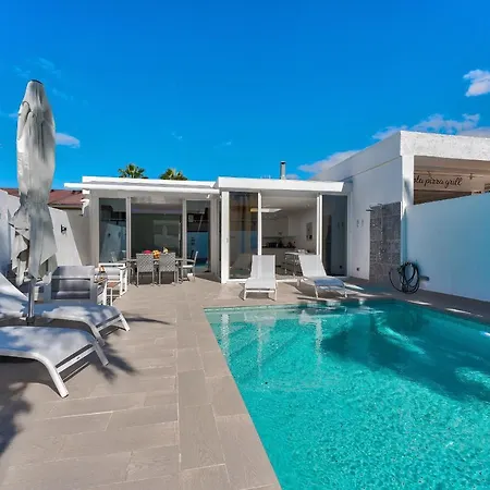 New Bungalow With Private Pool Callao Salvaje