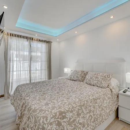 Apartment New Bungalow With Private Pool Callao Salvaje